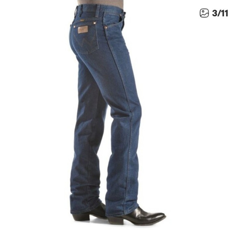 Wrangler Men's 100%Cotton Straight Leg Jeans in Deep Blue 28X30 Washed Not Worn